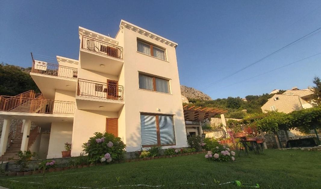 Villa Pergola-Apartment Toni Млини Экстерьер фото